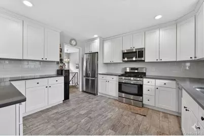 7 Frost Lane, Hartsdale, NY 10530 - Photo 5