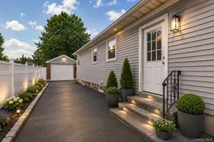 82 1st St, New Hyde Park, NY 11040 - Photo 23