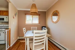 2860 Sunnybrook Dr W, Oceanside, NY 11572 - Photo 5