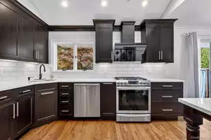 5 Joseph Ct, Syosset, NY 11791 - Photo 5