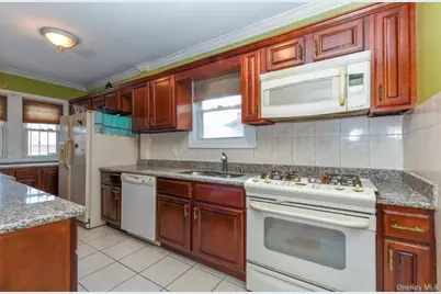 8259 172nd Street, Jamaica, NY 11432 - Photo 9