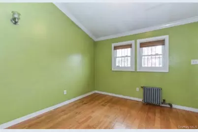 8259 172nd Street, Jamaica, NY 11432 - Photo 7
