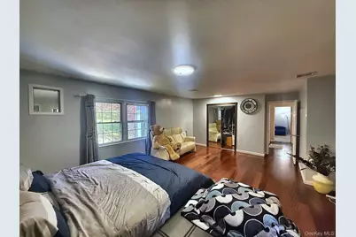 25 Lisa Drive, Dix Hills, NY 11746 - Photo 17