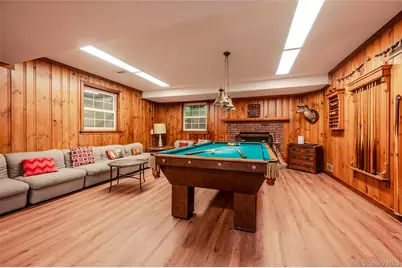 111 Clent Road, Great Neck, NY 11021 - Photo 27