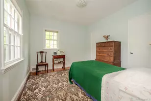 111 Clent Rd, Great Neck, NY 11021 - Photo 19