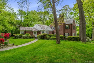 111 Clent Road, Great Neck, NY 11021 - Photo 41