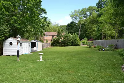 387 North Country Road, Setauket, NY 11733 - Photo 15