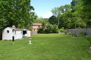 387 N Country Rd, Setauket, NY 11733 - Photo 15