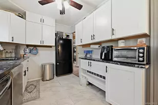 6 Kent Ln, Farmingdale, NY 11735 - Photo 9