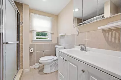 6 Kent Lane, Farmingdale, NY 11735 - Photo 15