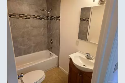 9 Laurelton Avenue, Selden, NY 11784 - Photo 15