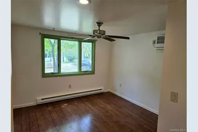 9 Laurelton Avenue, Selden, NY 11784 - Photo 13