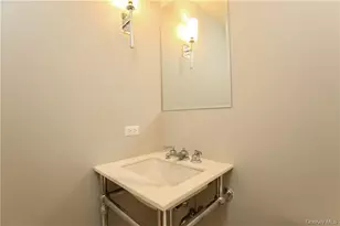 1 Renaissance Square, White Plains, NY 10601 - Photo 11