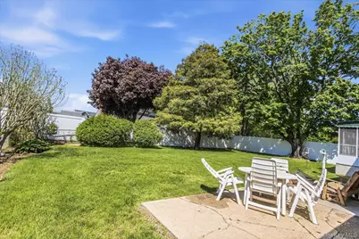 28 Linwood Place, Massapequa Park, NY 11762 - Photo 27