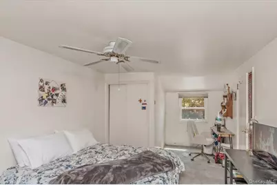 28 Linwood Place, Massapequa Park, NY 11762 - Photo 23