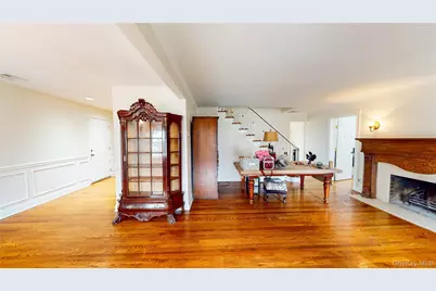 11 E Webster Street, Merrick, NY 11566 - Photo 3