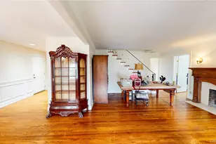 11 E Webster St, Merrick, NY 11566 - Photo 3