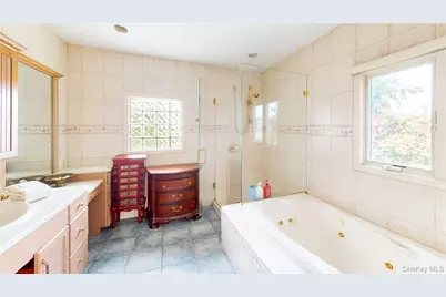 11 E Webster Street, Merrick, NY 11566 - Photo 13