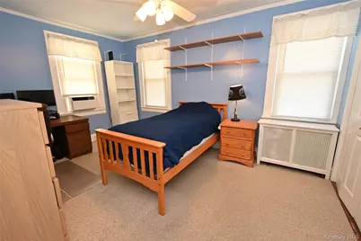 12142 6th Avenue, College Point, NY 11356 - Photo 17