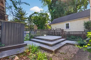 67 Nassau Rd, Great Neck, NY 11021 - Photo 39