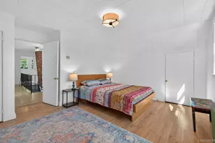 67 Nassau Rd, Great Neck, NY 11021 - Photo 27