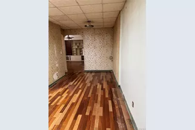 2922 Barnes Avenue #5F, Bronx, NY 10467 - Photo 5