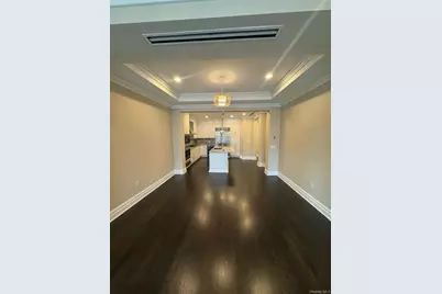 1000 Royal Court #1201, New Hyde Park, NY 11040 - Photo 7