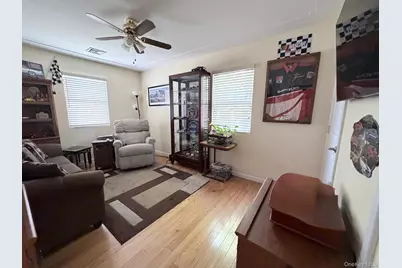 109 Lincoln Place, Massapequa, NY 11758 - Photo 13