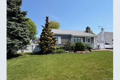 109 Lincoln Place, Massapequa, NY 11758 - Photo 1