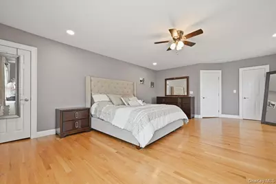 38-11 205 Street, Bayside, NY 11361 - Photo 19