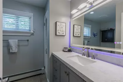 4220 Express Drive S, Ronkonkoma, NY 11779 - Photo 19