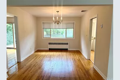 4 Annette Drive, Port Washington, NY 11050 - Photo 3