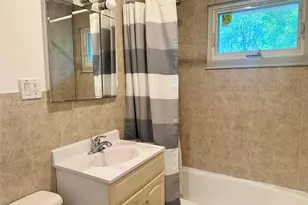 4 Annette Dr, Port Washington, NY 11050 - Photo 7
