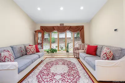 5 Oakridge Road, White Plains, NY 10607 - Photo 3