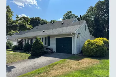 332 Jamaica Boulevard, Carle Place, NY 11514 - Photo 1