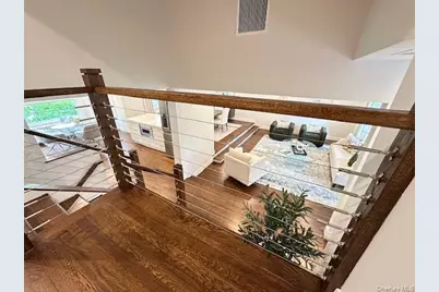 8 White Oak Drive, Port Washington, NY 11050 - Photo 19