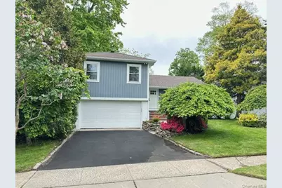 8 White Oak Drive, Port Washington, NY 11050 - Photo 3