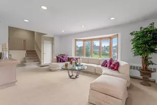 16 Hillvale Rd, Syosset, NY 11791 - Photo 3