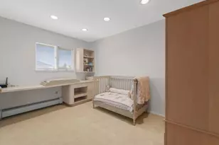 16 Hillvale Rd, Syosset, NY 11791 - Photo 19