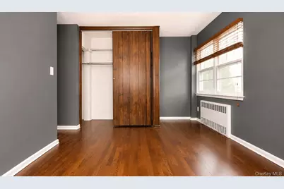 4626 217th Street, Bayside, NY 11361 - Photo 7