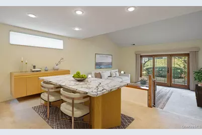 118 Estate Drive, Jericho, NY 11753 - Photo 13