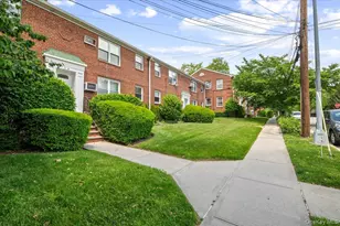 35-14 192nd St, Flushing, NY 11358 - Photo 3