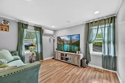 136 E Railroad Avenue, West Haverstraw, NY 10993 - Photo 5