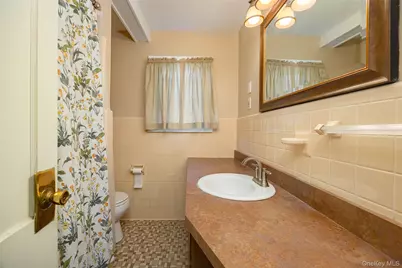 30 Marple Road, Poughkeepsie, NY 12603 - Photo 17