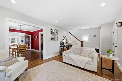 90 Vincent Place, Lynbrook, NY 11563 - Photo 9