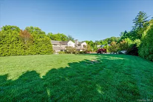 5 Twin Ponds St, Great Neck, NY 11024 - Photo 45