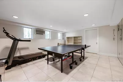 5 Twin Ponds Street, Great Neck, NY 11024 - Photo 35