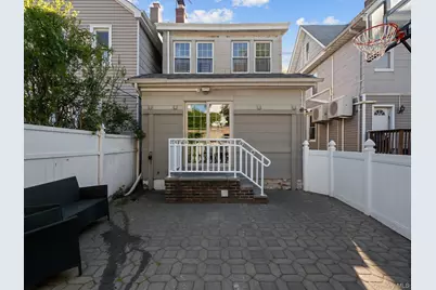 8511 122nd Street, Kew Gardens, NY 11415 - Photo 15