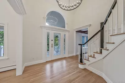6 Robert Court, Center Moriches, NY 11934 - Photo 11