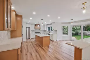6 Robert Ct, Center Moriches, NY 11934 - Photo 19